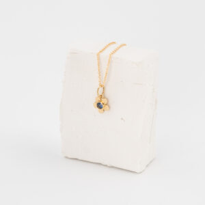 Secret Garden Daisy Pendant - Blue Sapphire - Image 2