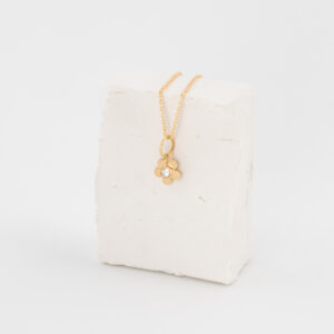 Secret Garden Daisy Pendant - Diamond - Image 2