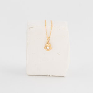 Secret Garden Daisy Pendant - Diamond