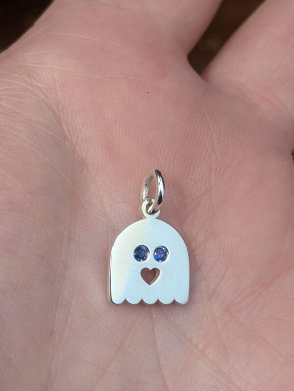 Ghostie pendant- Silver